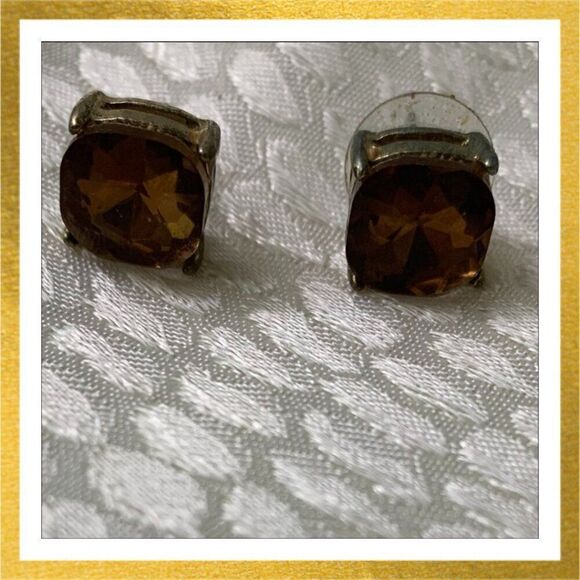 3/$20 Brown TOPAZ Oversized RHINESTONE Stud EARRINGS - Picture 1 of 1
